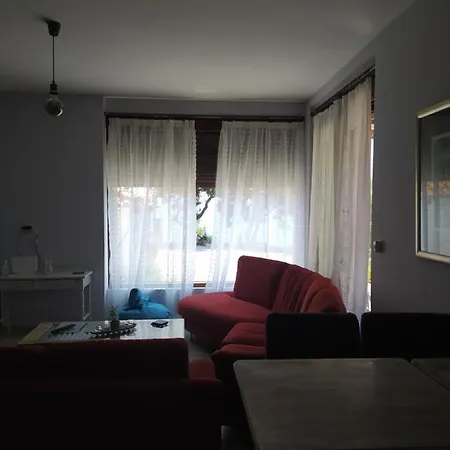 Pefkonas 100 M From The Psakoudia