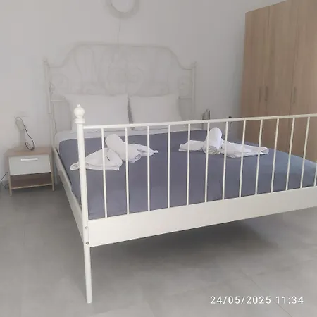 Pefkonas 100 M From The * Ψακούδια