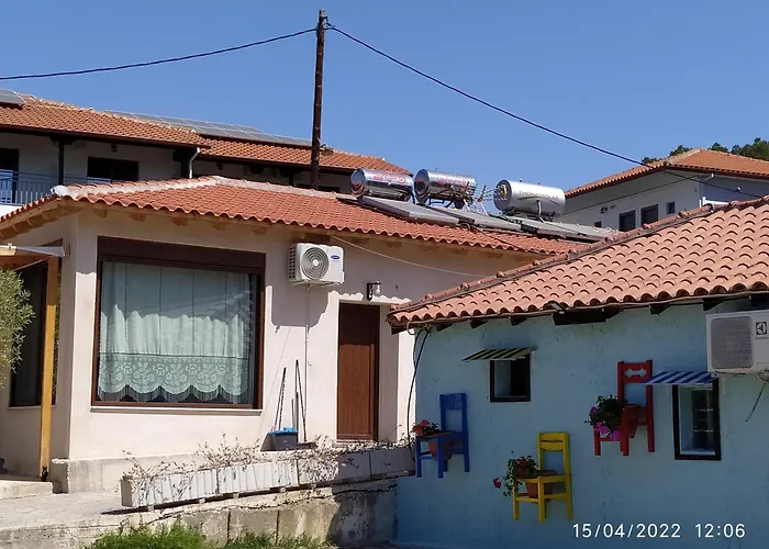 Pefkonas 100 M From The * Psakoudia